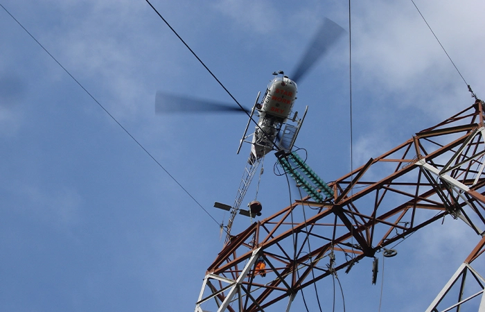 Tesatura cavi elettrici