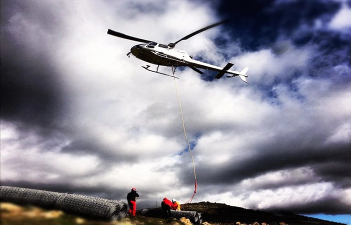 Stesura reti paramassi e paravalanghe